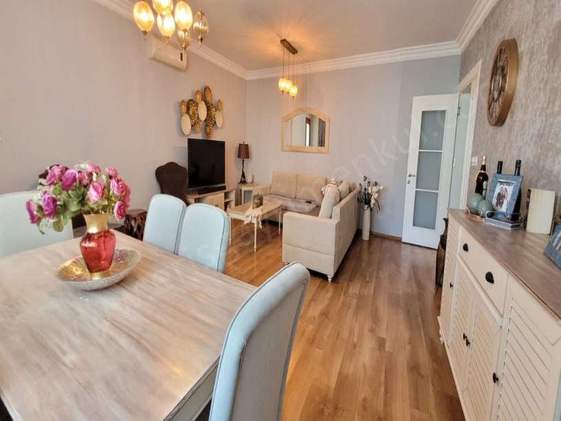 ÜMRANİYE DE NET 150M2 3+1 SİTE ÖZELLİKLİ