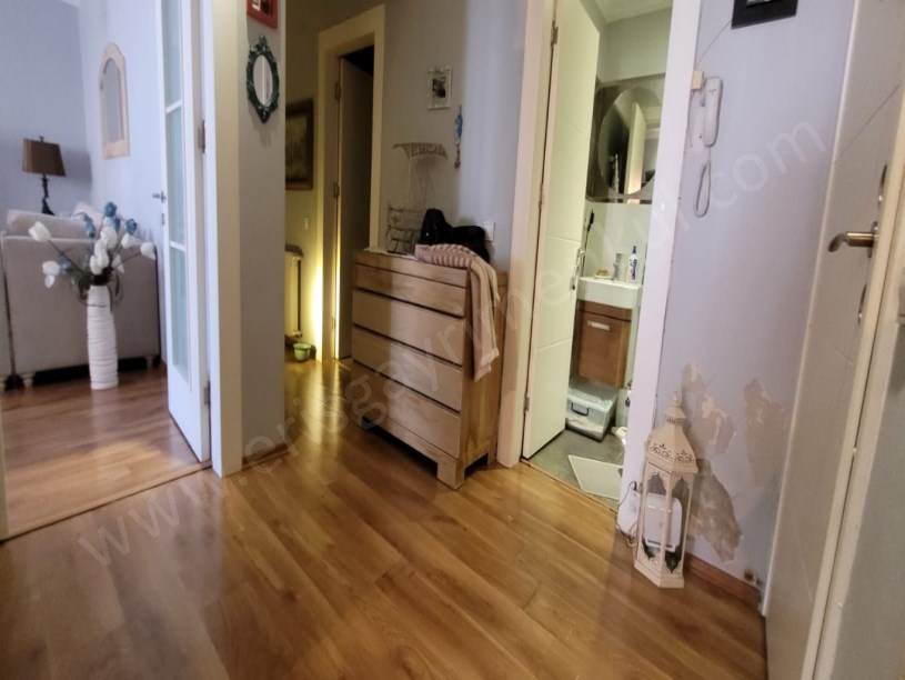 ÜMRANİYE DE NET 150M2 3+1 SİTE ÖZELLİKLİ