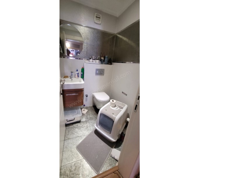 ÜMRANİYE DE NET 150M2 3+1 SİTE ÖZELLİKLİ