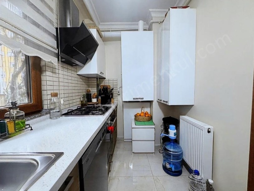 Boş... Kozyatağında 5.Yıllık Binada Boş Satılık 2+1 Balkonlu İskanlı