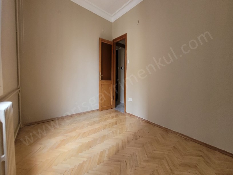 KİRALIK 19 MAYIS MAH. DE 130 M2 3+1 DAİRE KADIKÖY İSTANBUL