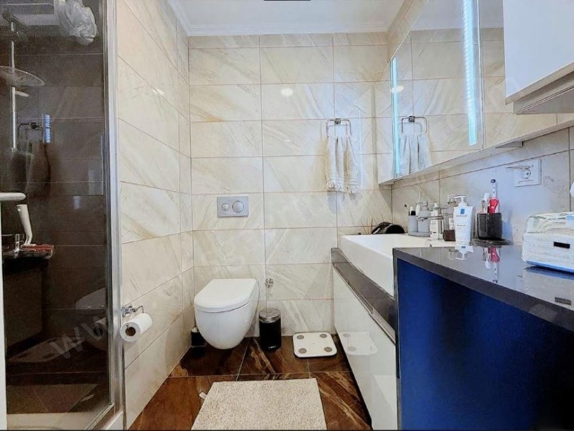 AYŞEKADIN MİNİBÜS CADDESİ NDE GÜNEY CEPHE ÖNÜ AÇIK 4+1 DUBLEKS SUADİYE İSTANBUL