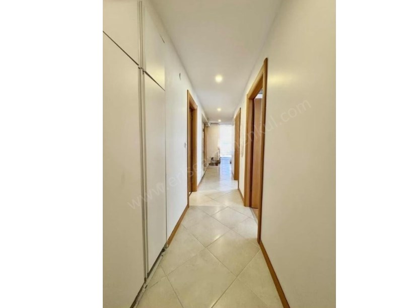 İSTANBUL KADIKÖY TÜCCARBAŞINDA ERENKÖY MARMARAYA YAKIN İAKANLI 3+1 SATILIK DAİRE