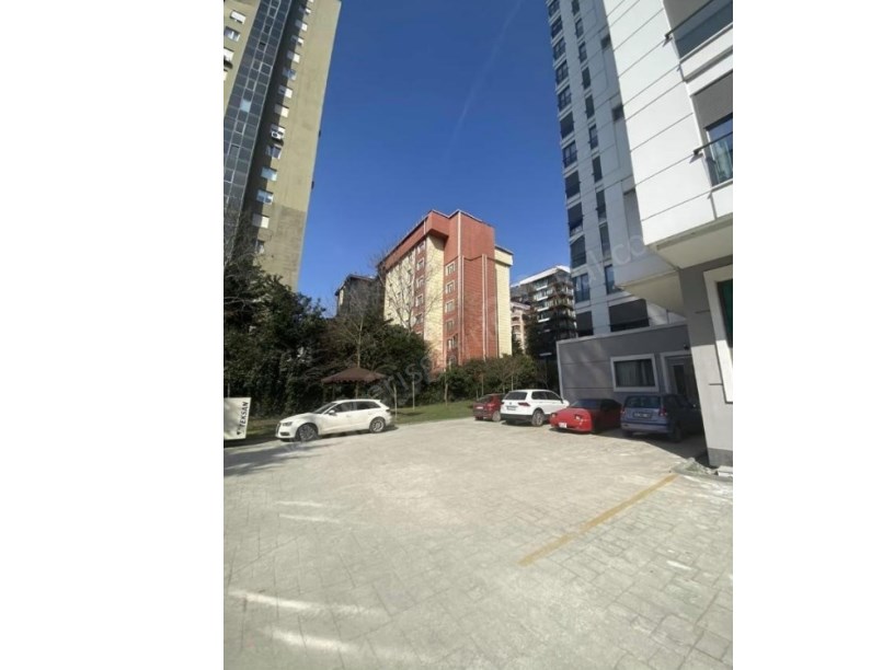 İSTANBUL KADIKÖY BOŞ... KOZYATAĞI KAZASKER 3+1 EBEVEYN BANYOLU