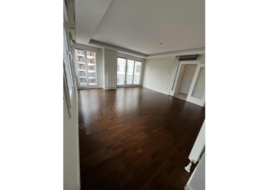 İSTANBUL KADIKÖY BOŞ... KOZYATAĞI KAZASKER 3+1 EBEVEYN BANYOLU