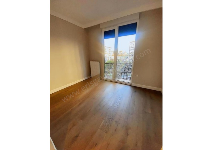 İSTANBUL KADIKÖY ERENKÖY  SIFIR 107 M2 NET SATILIK 3+1 DAİRE