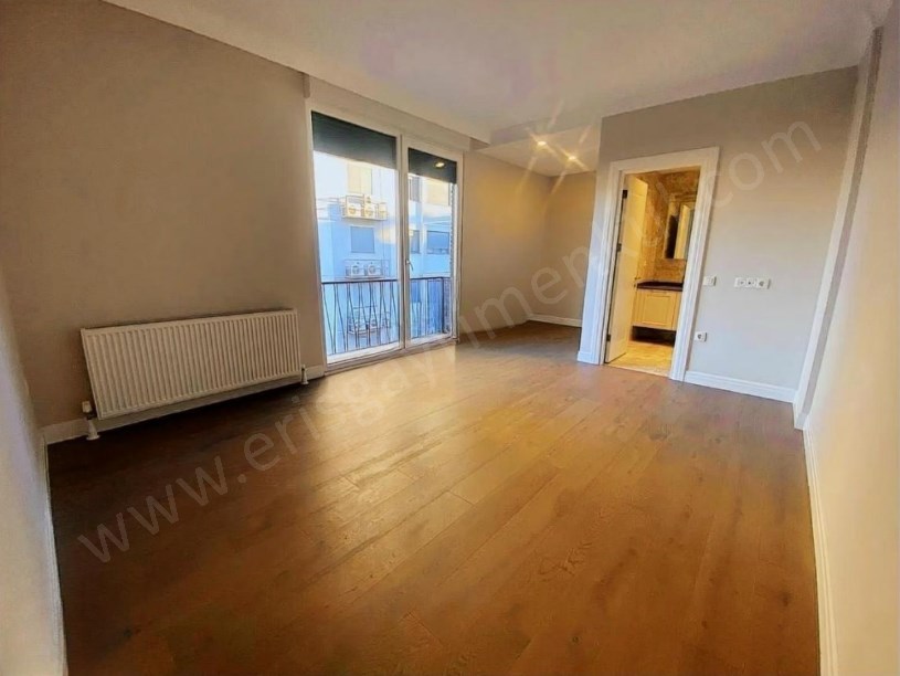 İSTANBUL KADIKÖY ERENKÖY  SIFIR 107 M2 NET SATILIK 3+1 DAİRE