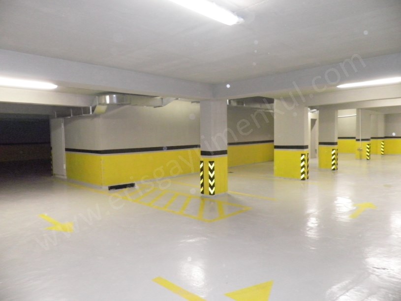 ŞENESENEVLER DE KOMBİLİ EBEVEYN BANYOLU AÇIK BALKONLU 3+1 KOZYATAĞI İSTANBUL