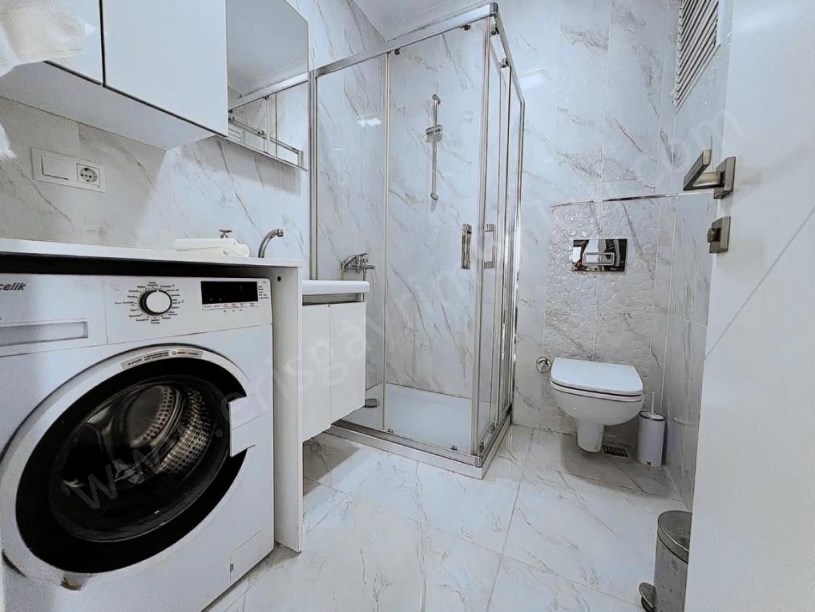 istanbul kadıköy 19 mayıs mah.  Merkezi Konumda İskanlı Ebeveyb Banyo Prestijli Binada 3+1 Satılık