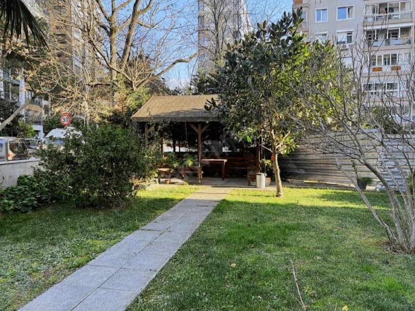 istanbul kadıköy 19 mayıs mah.  Merkezi Konumda İskanlı Ebeveyb Banyo Prestijli Binada 3+1 Satılık