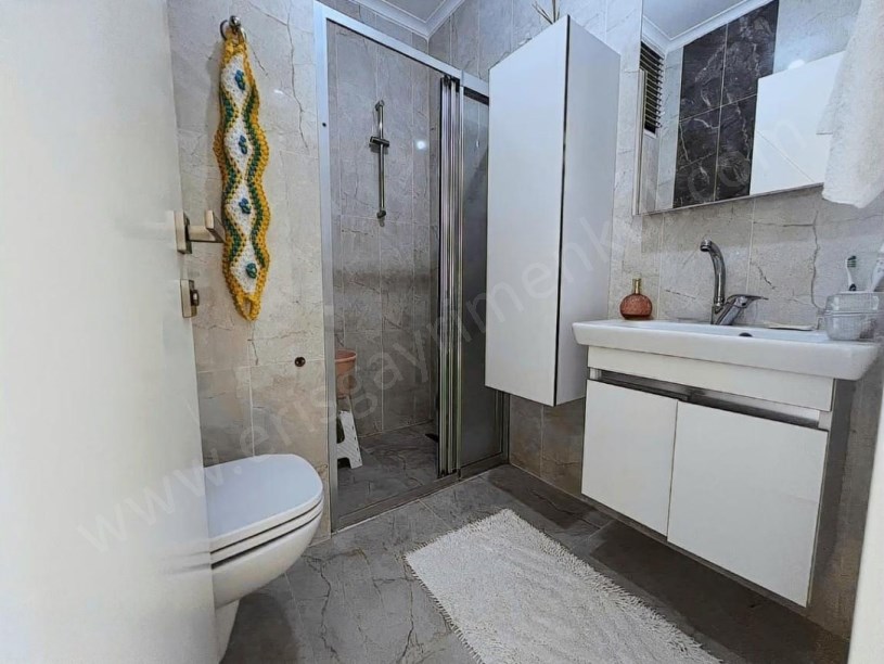 istanbul kadıköy 19 mayıs mah.  Merkezi Konumda İskanlı Ebeveyb Banyo Prestijli Binada 3+1 Satılık
