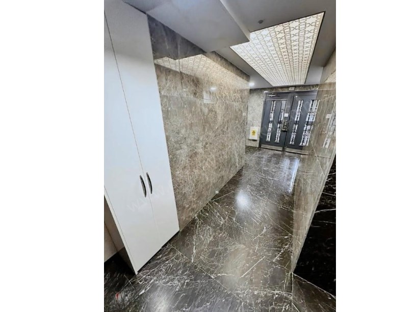 İSTANBUL KADIKÖY  ŞENESENEVLER KOZYATAĞINDA YENİ BİNADA İSKANLI NET 115 m² GENİŞ 3+1