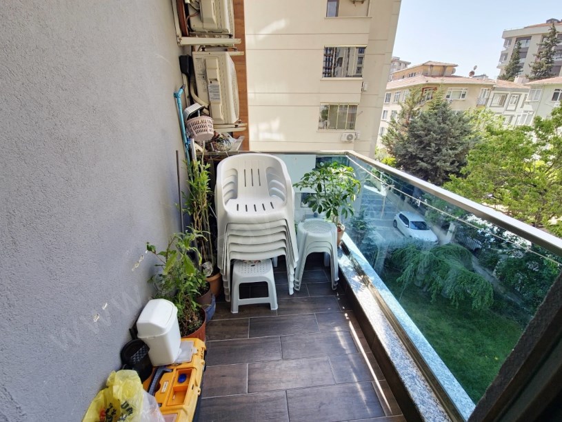 AYŞEKADIN DA İKİ KAT KAPALI OTOPARKLI VE YÜZME HAVUZLU 3+1 DAİRE KADIKÖY İSTANBUL