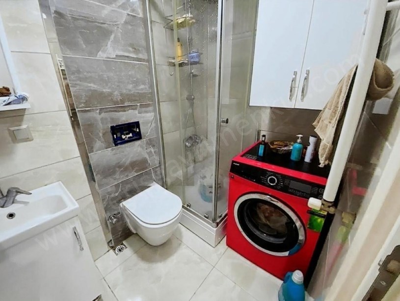 İSTANBUL KADIKÖY SUADİYE 4+2 TERASLI EBEVEYN BANYOLU KAT MÜLKİYET TAPULU DUBLEX DAİRE