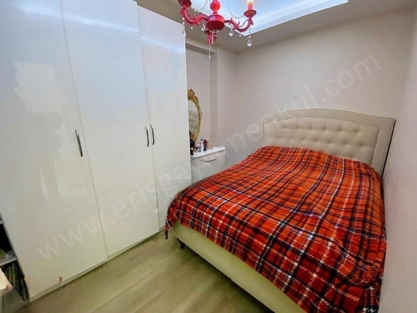 İSTANBUL KADIKÖY SUADİYE 4+2 TERASLI EBEVEYN BANYOLU KAT MÜLKİYET TAPULU DUBLEX DAİRE