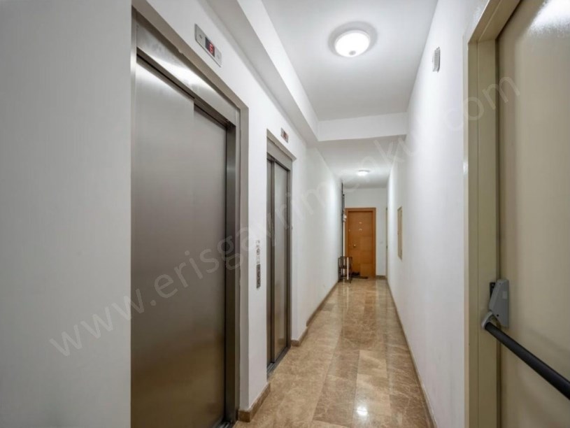 İSTANBUL KADIKÖY ERENKÖYDE SATILIK 3+1 BALKONLU MASRAFSIZ LüKS DAİRE