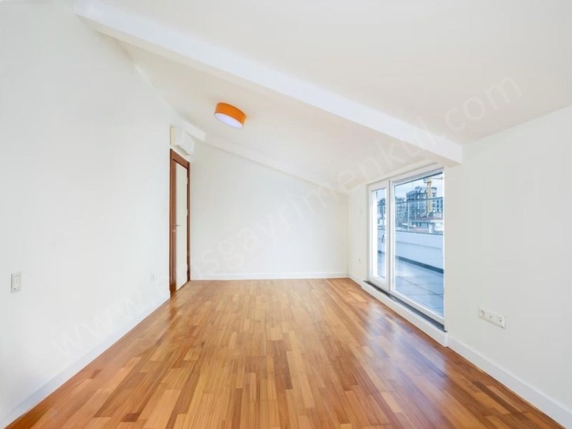 İSTANBUL KADIKÖY Erenköy & Kantarcı Rızada, 252 m2 Net 4+2 Teraslı Dubleks