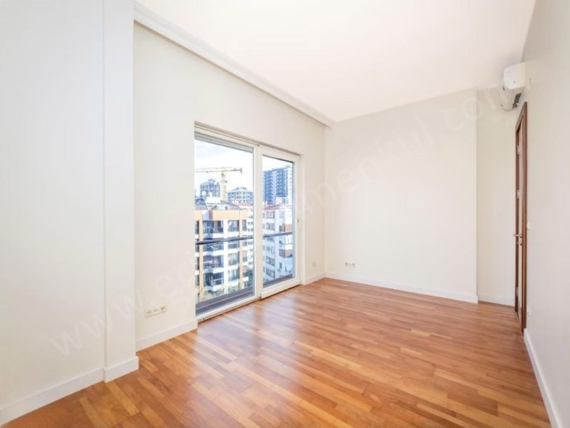 İSTANBUL KADIKÖY Erenköy & Kantarcı Rızada, 252 m2 Net 4+2 Teraslı Dubleks