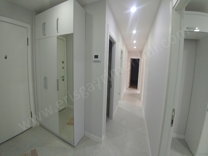 KOZZY AVM YE VE SUADİYE MARMARAY A YÜRÜYÜŞ MESAFESİNDE 3+1 DAİRE KADIKÖY İSTANBUL