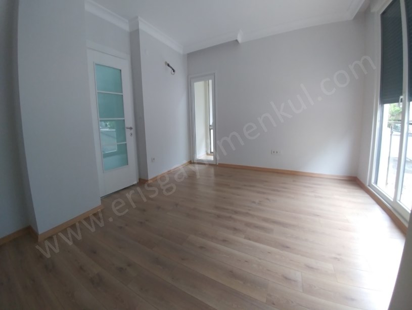 KOZZY AVM YE VE SUADİYE MARMARAY A YÜRÜYÜŞ MESAFESİNDE 3+1 DAİRE KADIKÖY İSTANBUL