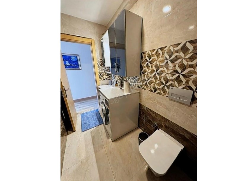 İSTANBUL KADIKÖY Marmaraya ve Bagdat Caddesine Yakin Satilik 2+1