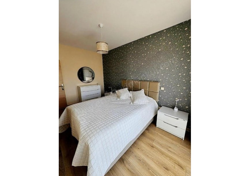 İSTANBUL KADIKÖY Marmaraya ve Bagdat Caddesine Yakin Satilik 2+1