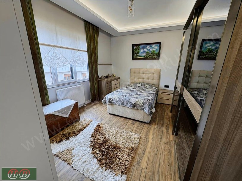 İSTANBUL KADIKÖY BOSTANCI DA DENİZ MANZARALI MÜKEMMEL KONUMDA