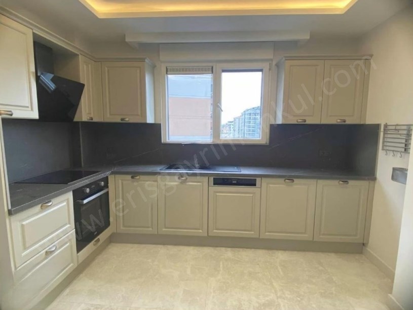 İSTANBUL KADIKÖY Çiftehavuzlarda Kapanmaz Park Manzaralı, 3+1, Ebeveyn Banyolu