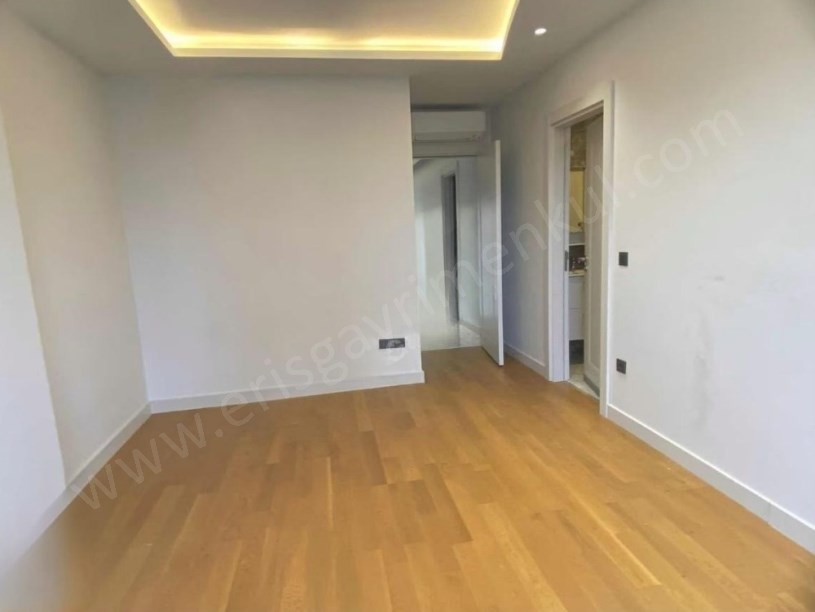 İSTANBUL KADIKÖY Çiftehavuzlarda Kapanmaz Park Manzaralı, 3+1, Ebeveyn Banyolu