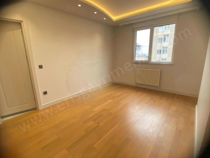 İSTANBUL KADIKÖY Çiftehavuzlarda Kapanmaz Park Manzaralı, 3+1, Ebeveyn Banyolu