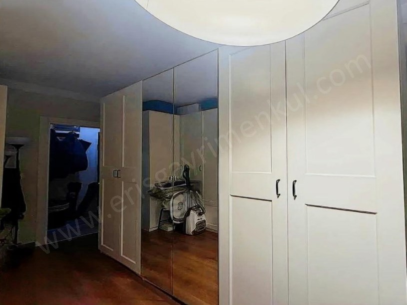 İSTANBUL KADIKÖY KOZYATAĞI ŞENESENEVLERDE HARİKA KONUMDA 2+1 SATILIK DAİRE