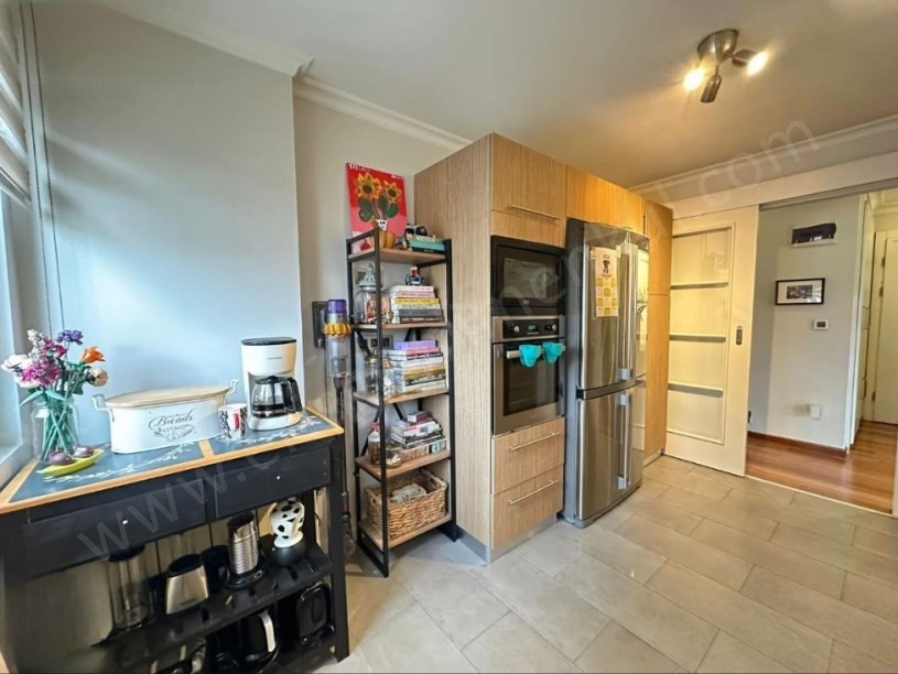 İSTANBUL KADIKÖY CADDEBOSTAN  ÖMERPAŞADA 230M2 TERASLI İSKANLI LÜX