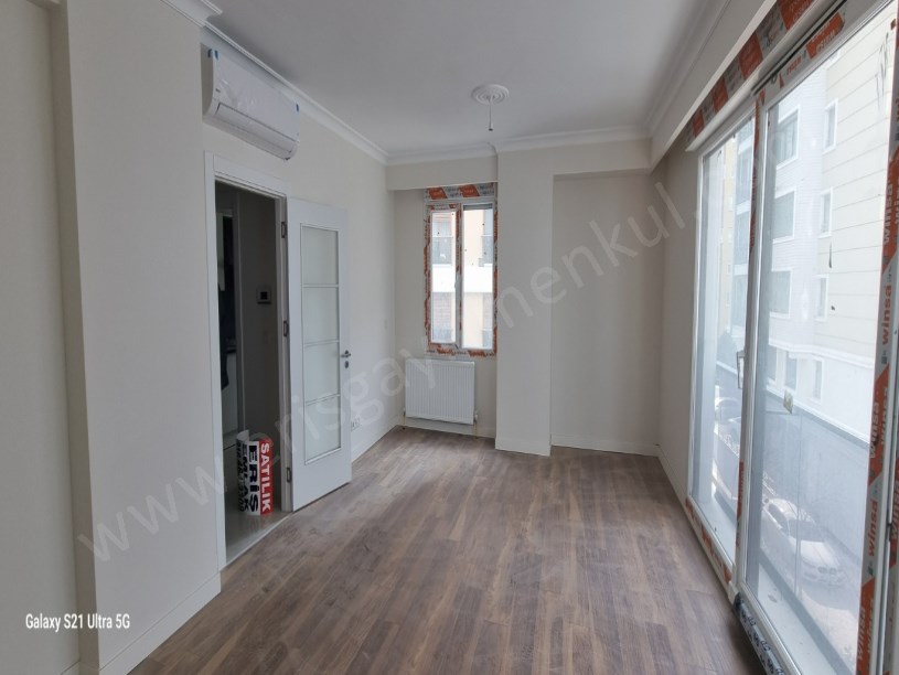 KOZYATAĞI 3 YAŞ 3+1 KİRA SENELİK İSTENMEKTE 70,000 TL AYLIK KABUL EDİLMİYOR