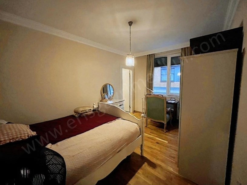 İSTANBUL KADIKÖY SUADİYE KAPTAN ARİFTE BALKONLU NET 103m2 3+1 SATILIK LÜKS