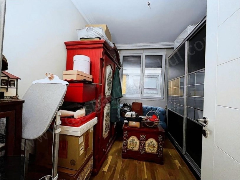 İSTANBUL KADIKÖY SUADİYE KAPTAN ARİFTE BALKONLU NET 103m2 3+1 SATILIK LÜKS