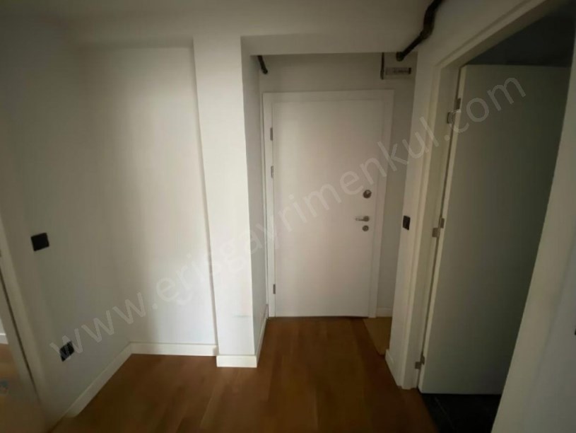 İSTANBUL KADIKÖY Suadiyede Bağdat Caddesi ve Marmaraya Yakın 2+1 Satılık Daire