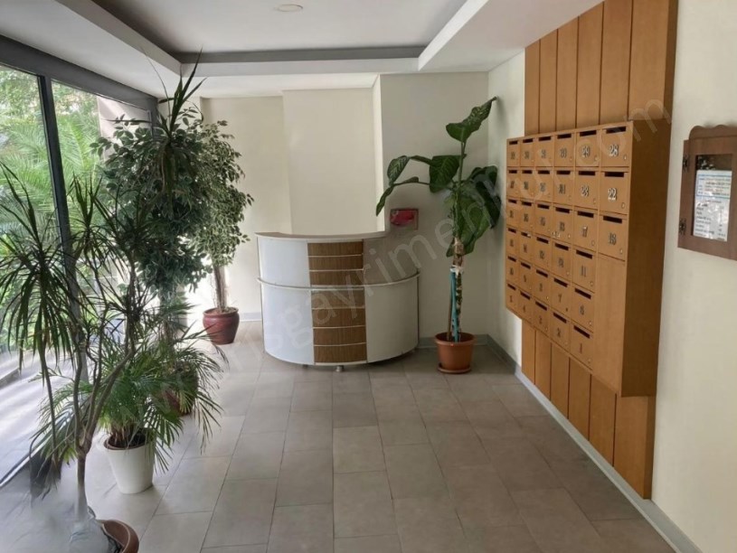  İSTANBUL KADIKÖY ERENKÖY DE  3+1 GÜNEY BATI 120M2