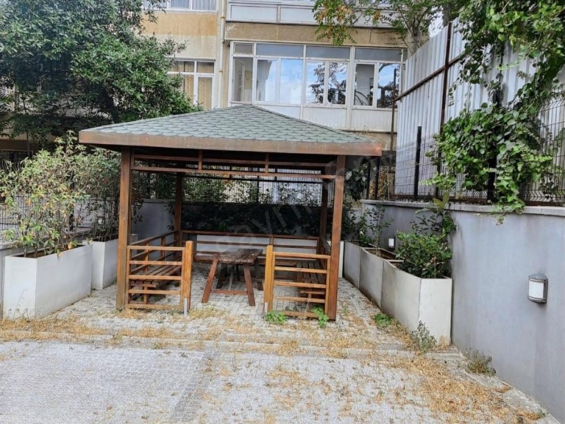  İSTANBUL KADIKÖY ERENKÖY DE  3+1 GÜNEY BATI 120M2