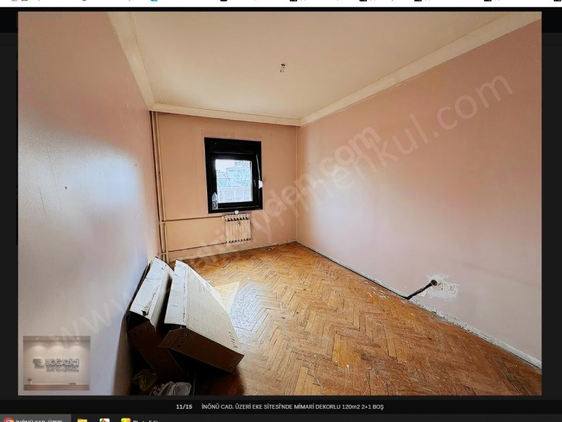 İSTANBUL KADIKÖY İnönü Cad. Site İçerisinde Mimari Dekorlu, Balkonlu 120 m² 2+1