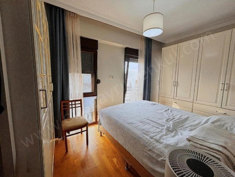 İSTANBUL KADIKÖY  DENİZ MANZARALI VATANDAŞLIĞA UYGUN SATILIK DAİRE