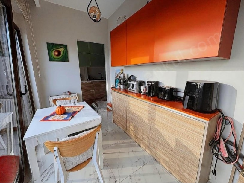 İSTANBUL KADIKÖY  DENİZ MANZARALI VATANDAŞLIĞA UYGUN SATILIK DAİRE