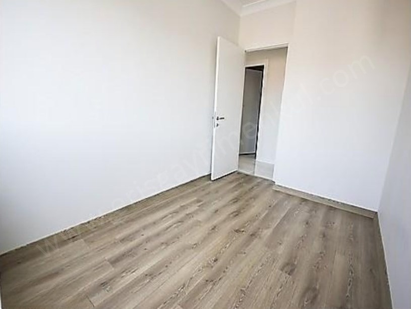 İSTANBUL KADIKÖY KAZASKERDE 3+1 YENİ LÜKS PRESTİJLİ BİNADA