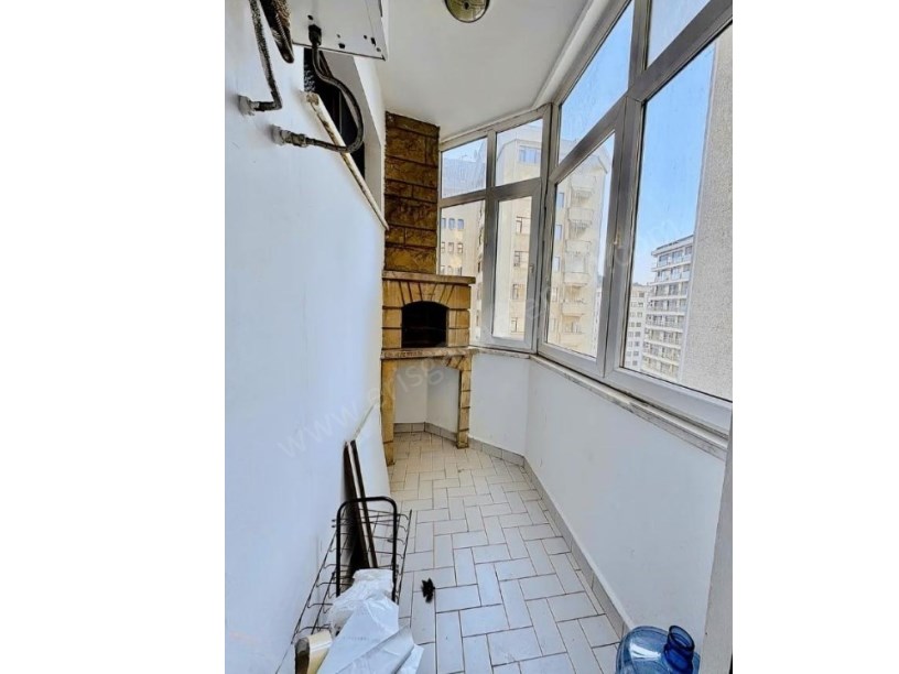 İSTANBUL KADIKÖY  19 MAYIS MAH.BALKONLU OTOPARKLI 142m2 3+1 SATILIK DAİRE