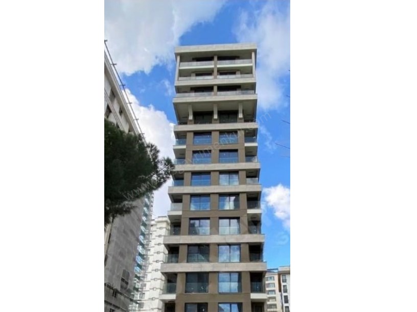 İSTANBUL KADIKÖY SUADİYE CADDE ÜSTÜ SIFIR 2+1 SATILIK DAİRE