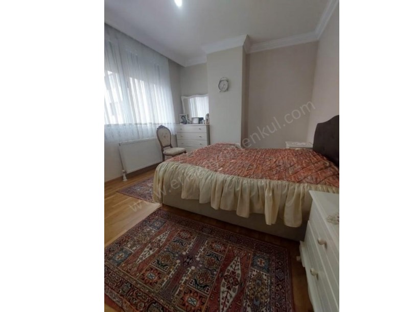 İSTANBUL KADIKÖY SUADİYE KAPTAN ARİFTE 3+1 MASRAFSIZ LUX SATILIK DAİRE