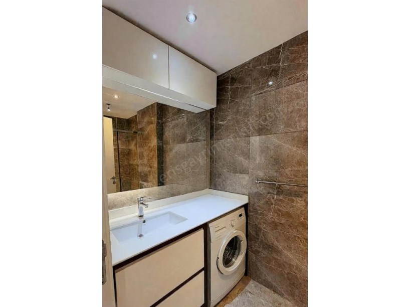 İSTANBUL KADIKÖY ŞAŞKINBAKKAL BAĞDAT CAD.2DK.MESAFEDE LÜKS SATILIK FIRSAT DAİRE