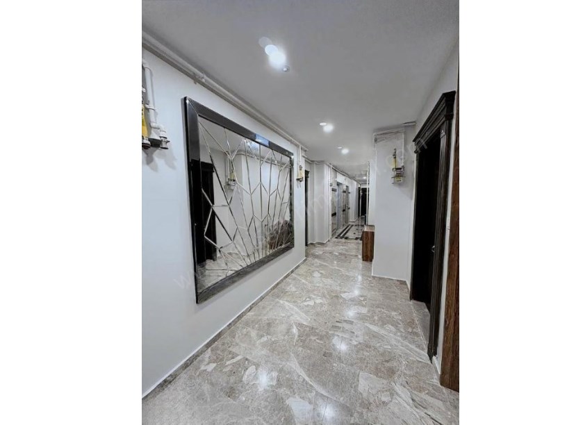 İSTANBUL KADIKÖY ÇATALÇEŞMEDE CADDEYE 6. BİNA 2+1 75 M2 YENİ BİNA