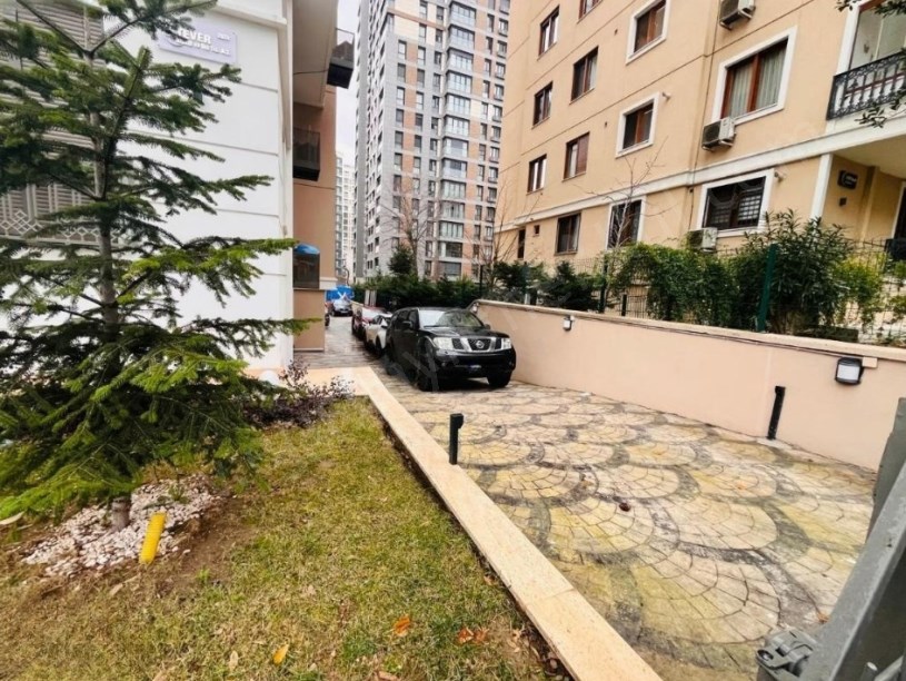 İSTANBUL KADIKÖY ÇATALÇEŞMEDE BAĞDAT A 7 BİNA KONUMUNDA 2+1 YENİ FIRSAT