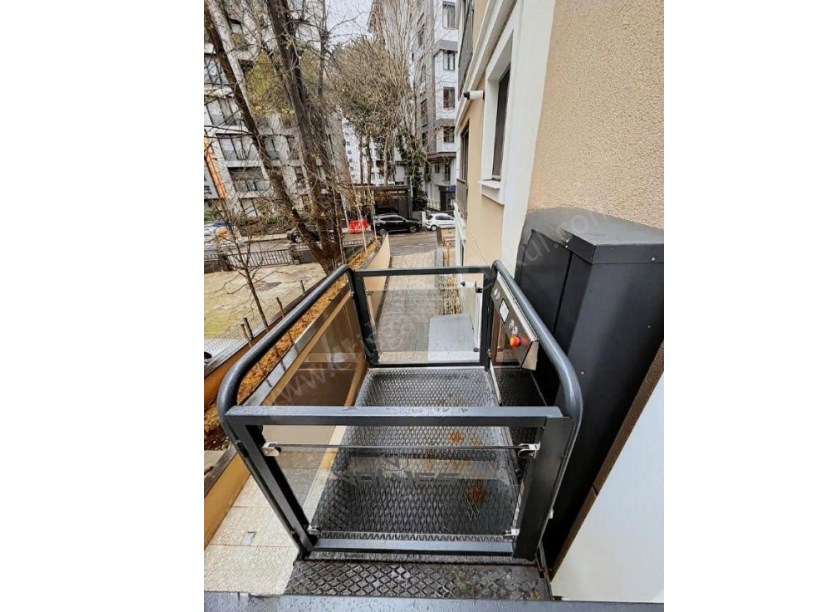 İSTANBUL KADIKÖY ÇATALÇEŞMEDE BAĞDAT A 7 BİNA KONUMUNDA 2+1 YENİ FIRSAT