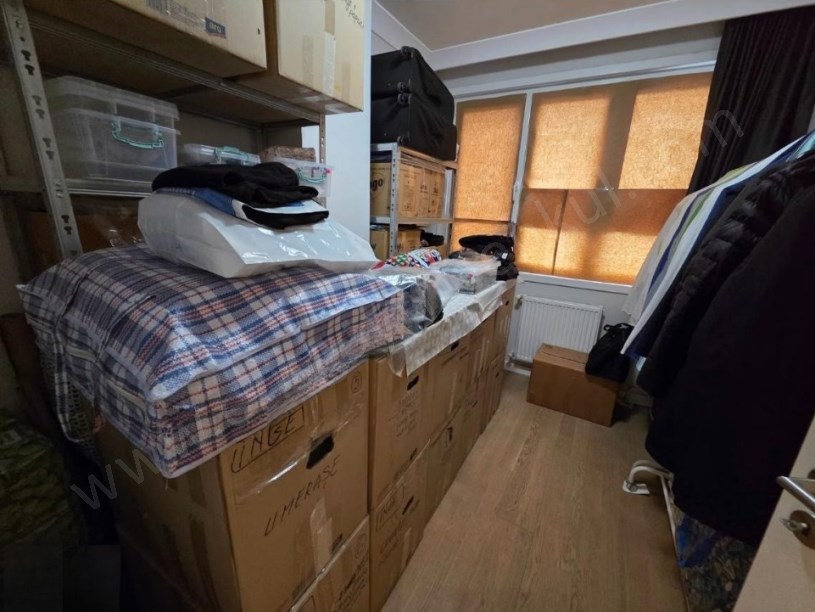 İSTANBUL KADIKÖY  ŞIK BİNADA EBEVEYN BANYOLU 90NET (3+1)